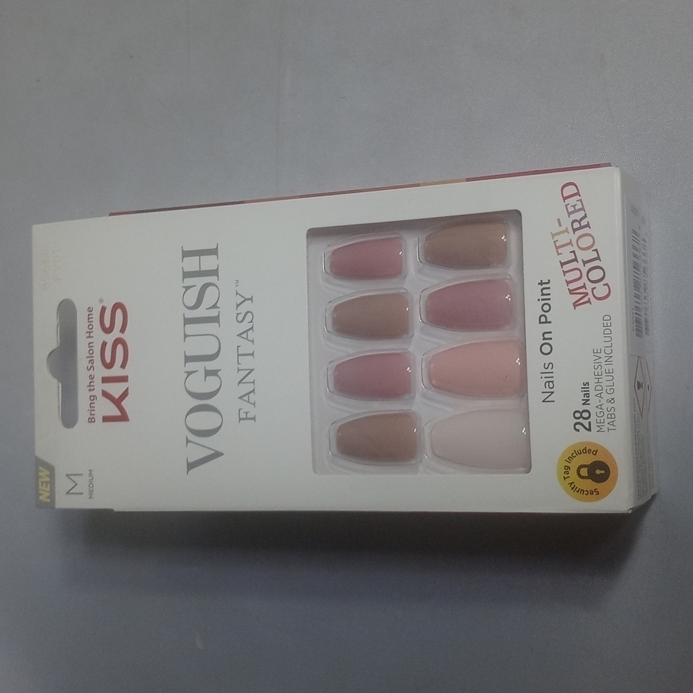 Multi COLORED KISS VOGUISH FANTASY NAILS